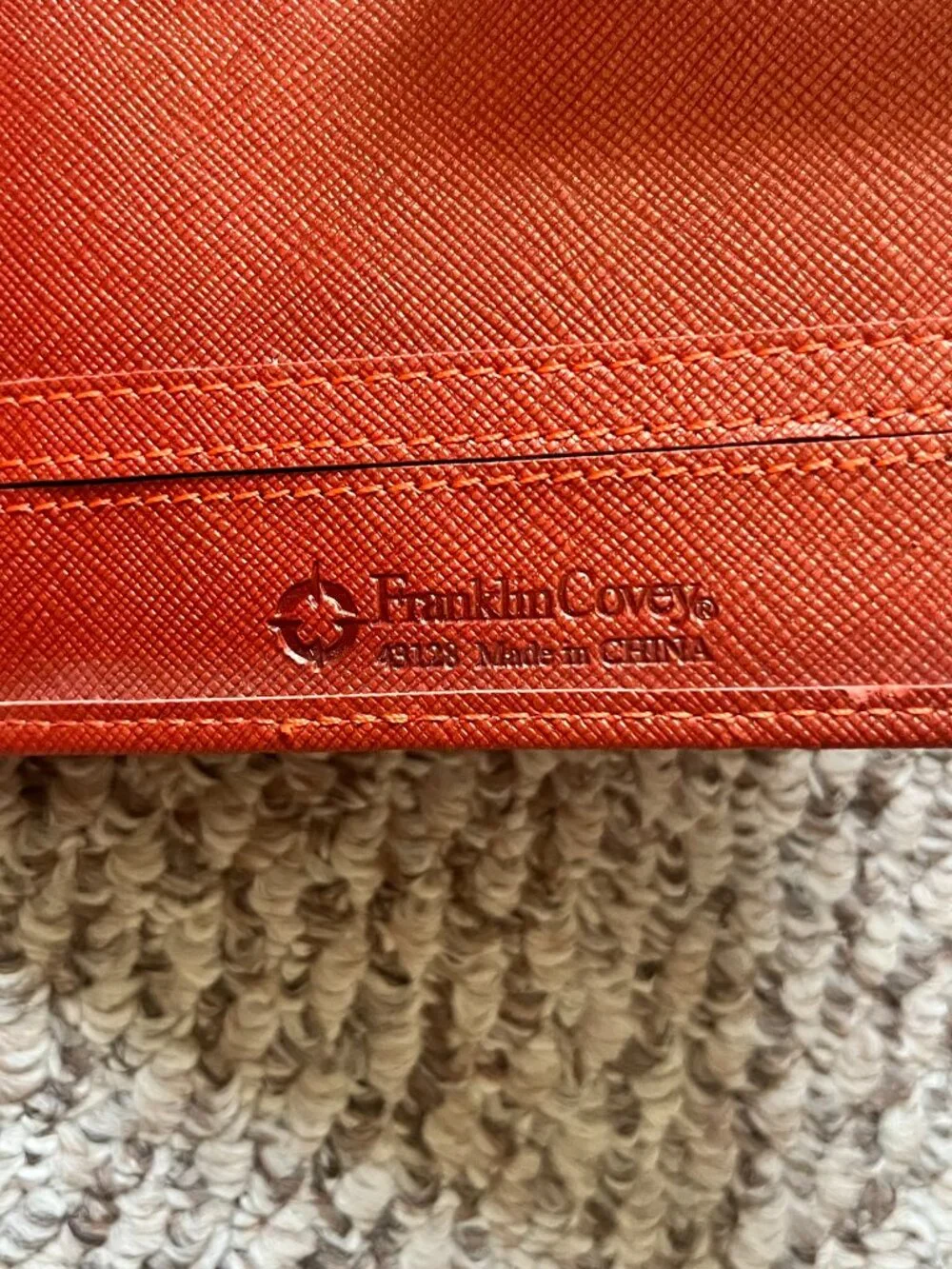 Franklin Covey 6 Ring Leather Organizer Planner Classic size Burgundy pen loop